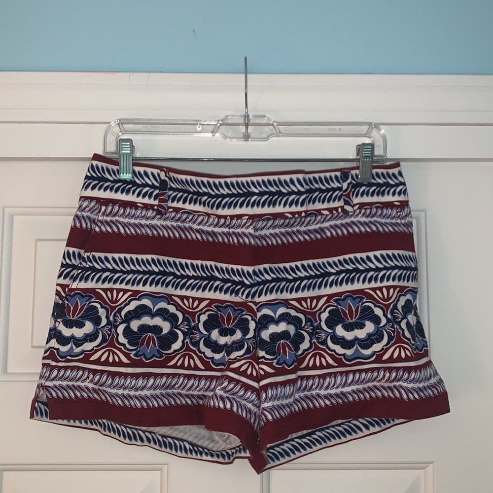 The Loft Riviera Shorts - Picture 2 of 5